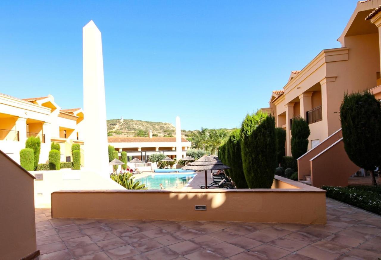 Luxury Apartment - T2 Vue Sur Piscine - Luz Exterior foto